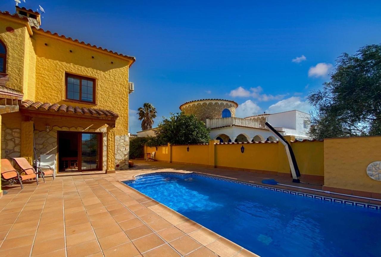 Ampuriahome Villa Hosting 15, Pool & Mooring Empuriabrava Kültér fotó
